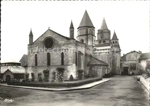 Saint Junien Eglise Kat. Saint Junien