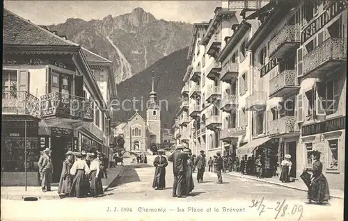 Chamonix Place et le Brevent Eglise Kat. Chamonix Mont Blanc