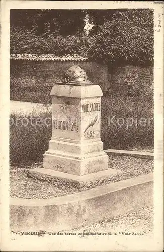 Verdun Meuse Une des bornes commemorative de la Voie Sacree Monument Kat. Verdun