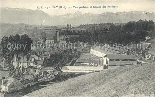 Nay Pyrenees Atlantiques Vue generale et Chaine des Pyrenees Kat. Nay