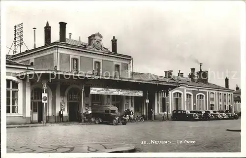 Nevers Nievre La Gare Bahnhof Kat. Nevers