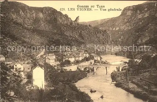 Les Vignes Lozere Vue generale Pont Gorges du Tarn Kat. Les Vignes