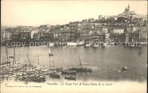 Marseille Vieux Port et Notre Dame de la Garde Bateaux Kat. Marseille