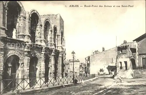 Arles Bouches-du-Rhone Rond Point des Arenes et Rue Saint Paul / Arles /Arrond. d Arles