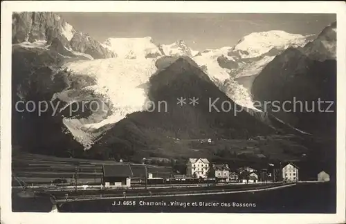 Chamonix Village et Glacier des Bossons Kat. Chamonix Mont Blanc