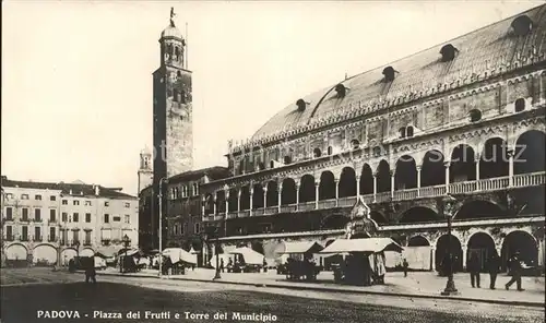 Padova Piazza dei Frutti e Torre del Municipo Kat. Padova