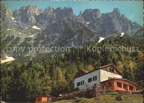 Ellmau Tirol Gaudeamushuette mit Toerlspitzen und Wildem Kaiser Kat. Ellmau