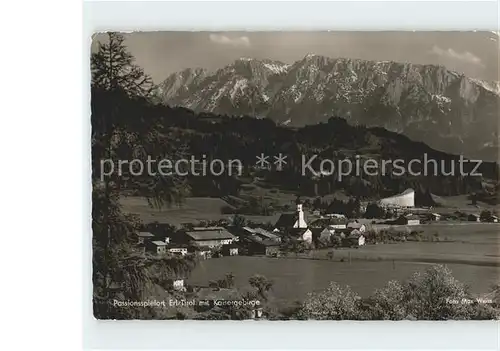 Erl Tirol Passionsspielort mit Kaisergebirge Kat. Erl