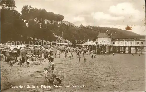 Sellin Ostseebad Ruegen Strand mit Seebruecke Kat. Sellin Ostseebad