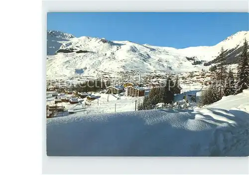 Verbier La Station et vue sur les champs de ski de Savoleyres Kat. Verbier