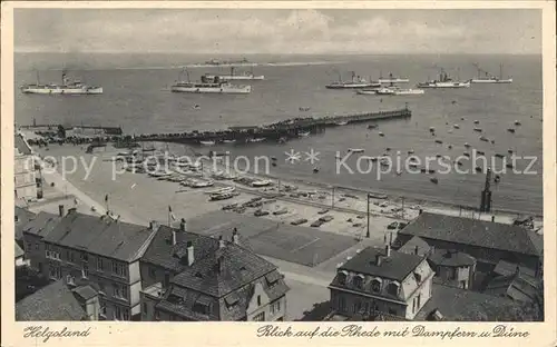 Helgoland Blick auf die Rehde mit Dampfern und Duene / Helgoland /Pinneberg LKR