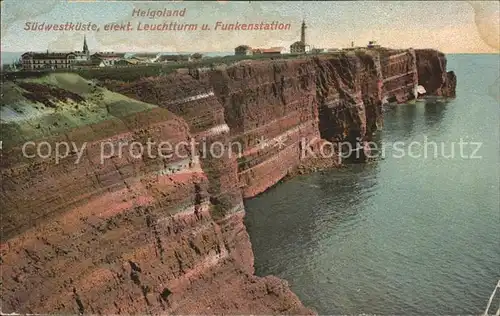 Helgoland Suedwestkueste mit Leuchtturm und Funkenstadion / Helgoland /Pinneberg LKR