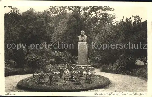 Husum Nordfriesland Denkmal Theodor Storms in Stadtpark / Husum /Nordfriesland LKR