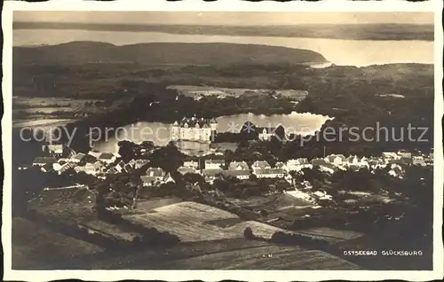 Gluecksburg Ostseebad Fliegeraufnahme mit Schloss Kat. Gluecksburg (Ostsee)