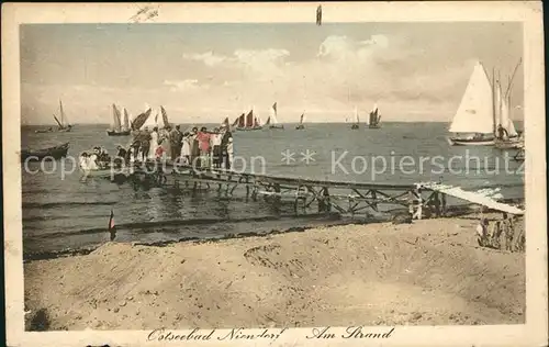 Niendorf Ostseebad Strand Segelboot Kat. Timmendorfer Strand