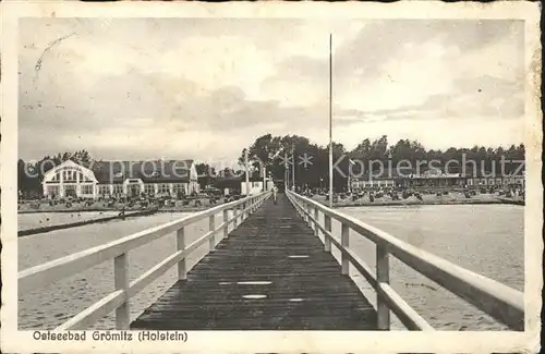 Groemitz Ostseebad Bruecke Strand Strandhalle Restaurant Ostseebad /  /