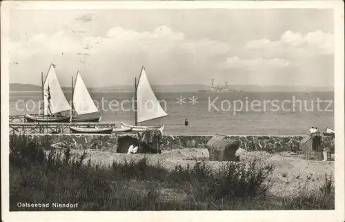 Niendorf Ostseebad Strand Segelboote Kat. Timmendorfer Strand