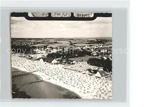 Groemitz Ostseebad Fliegeraufnahme mit Strand /  /