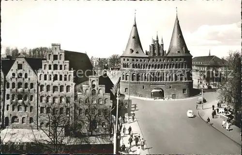 Luebeck Holstentor und Salzspeicher Kat. Luebeck