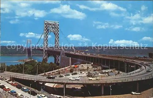 New York City George Washington Bridge / New York /