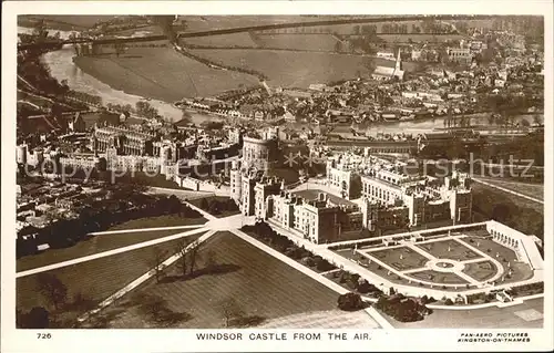 Windsor Berkshire Windsor Castle Fliegeraufnahme Kat. Windsor and Maidenhead