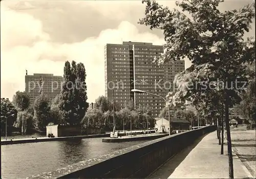 Berlin Hochhaeuser Fischerkietz Schleuse Kat. Berlin