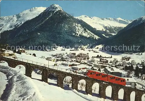 Davos GR Parsennbahn mit Blick auf Rhaetikon Seehorn Pischahorn Kat. Davos