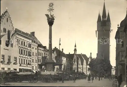 Straubing Hauptstrasse Stadtturm und Dreifaltigkeitssaeule Kat. Straubing