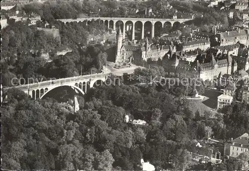 Luxembourg Luxemburg Fliegeraufnahme mit Viadukten Kat. Luxembourg