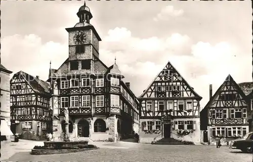 Heppenheim Bergstrasse Marktplatz Brunnen Fachwerkhaeuser Kat. Heppenheim (Bergstrasse)