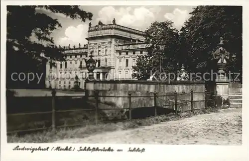 Ludwigslust Mecklenburg Schlossbruecke Schloss Kat. Ludwigslust