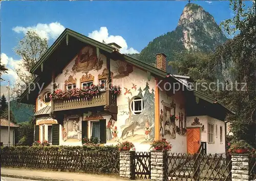 Oberammergau Passionsspieldorf Rotkaeppchen Haus und Kofel Kat. Oberammergau