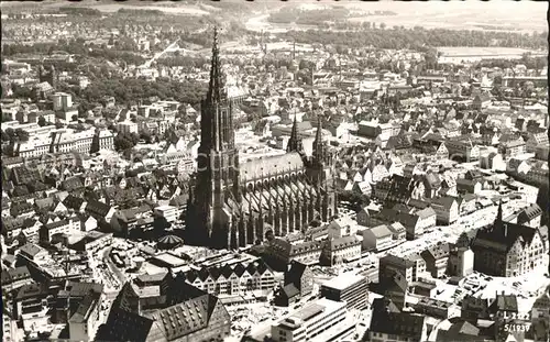 Ulm Donau Fliegeraufnahme mit Muenster hoechster Kirchturm der Erde Kat. Ulm