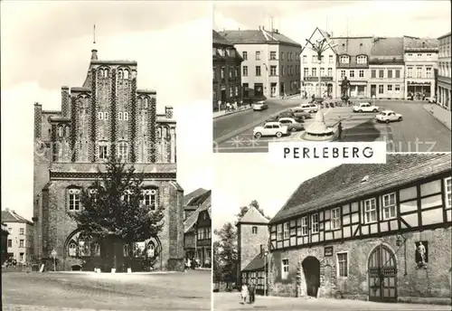 Perleberg Rathaus Markt Altes Wallgebaeude Kat. Perleberg