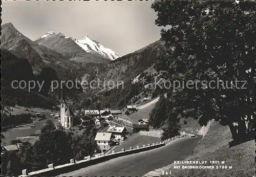 Heiligenblut Kaernten mit Grossglockner Kat. Heiligenblut