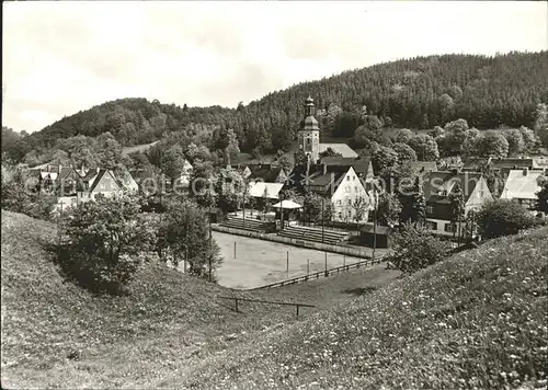 Geising Erzgebirge Ortsblick mit Kirche Kat. Geising Osterzgebirge