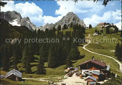 Garmisch Partenkirchen Am Kreuzeck Kreuzalm Kreuzeckhaus Zugspitze Waxenstein Kat. Garmisch Partenkirchen