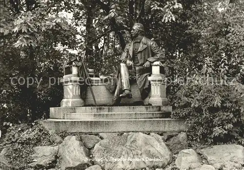 Neuruppin Theodor Fontane Denkmal Kat. Neuruppin