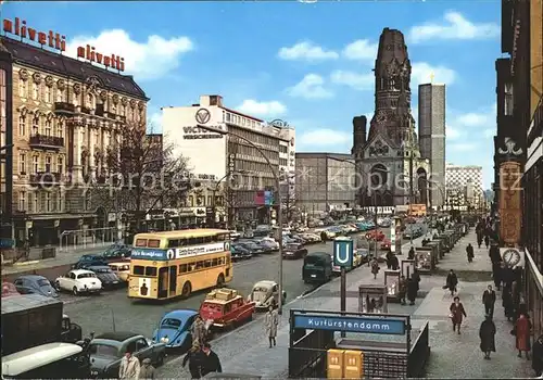 Berlin Kurfuerstendamm mit alter und neuer Kaiser Wilhelm Gedaechtniskirche Kat. Berlin