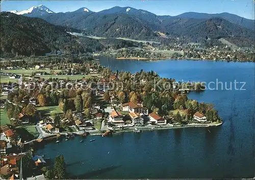 Rottach Egern mit Seehotel ueberfahrt Tegernsee Alpenpanorama Fliegeraufnahme Kat. Rottach Egern