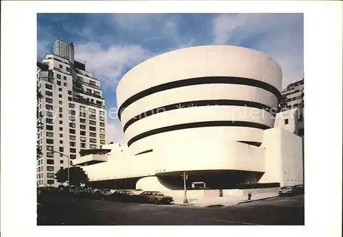 New York City Guggenheim Museum / New York /