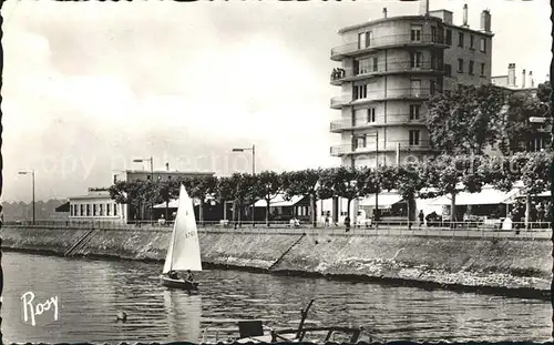 Le Pouliguen Sortie du Port Kat. Le Pouliguen