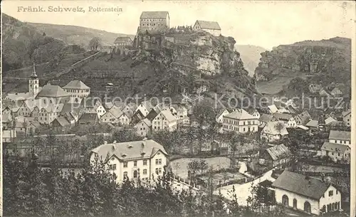 Pottenstein Oberfranken Ortsblick mit Burg Kat. Pottenstein