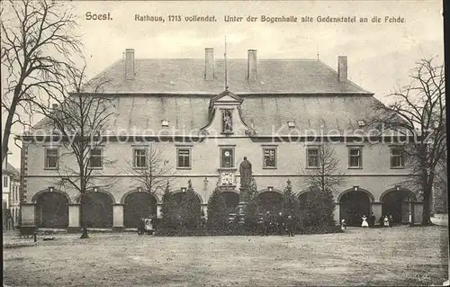 Soest Arnsberg Rathaus Alte Gedenktafel unter der Bogenhalle / Soest /Soest LKR