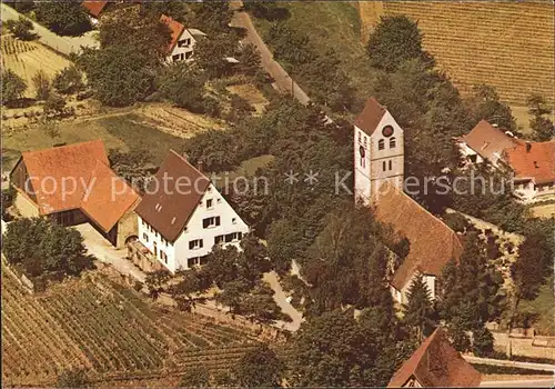 Betberg Kirche und Pfarrhaus Haus der Besinnung Fliegeraufnahme Kat. Buggingen