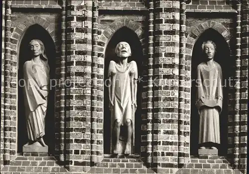 Luebeck die drei Figuren der Katharinenkirche Kat. Luebeck