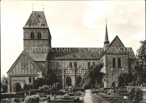 Ratzeburg Dom Suedansicht Kat. Ratzeburg