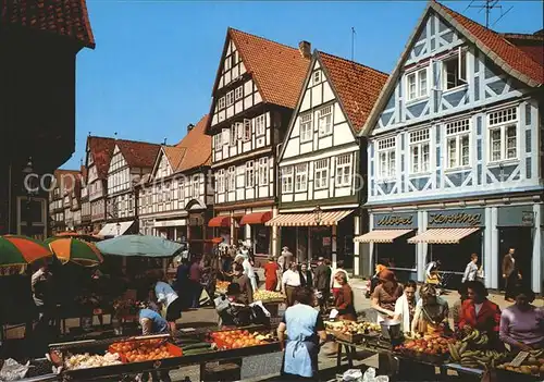 Celle Niedersachsen Fussgaengerviertel mit Markt am Brandplatz Kat. Celle