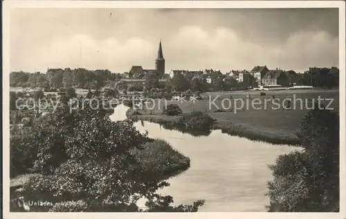 Uelzen Lueneburger Heide Partie am Fluss Ortsansicht mit Kirche Kat. Uelzen