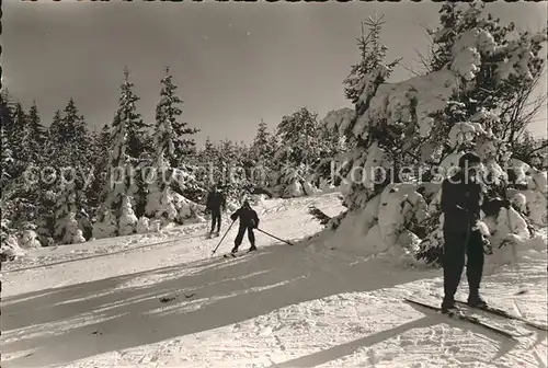 Willingen Sauerland Skifahrer Wintersportplatz Hoehenluftkurort Kat. Willingen (Upland)